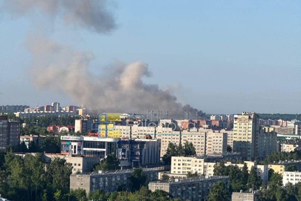 Пожар после удара по «ВНИИР-Прогресс», 10.06.2026 / Exilenova+