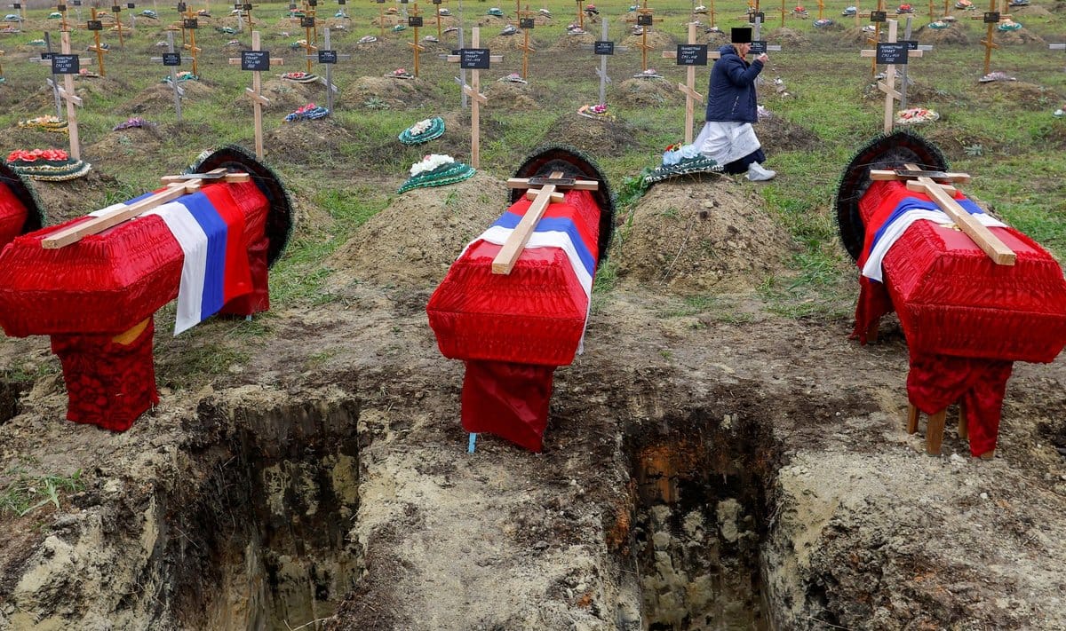 Еще не нарожают. Война и миграция молодых россиян обернулись демографической катастрофой для России