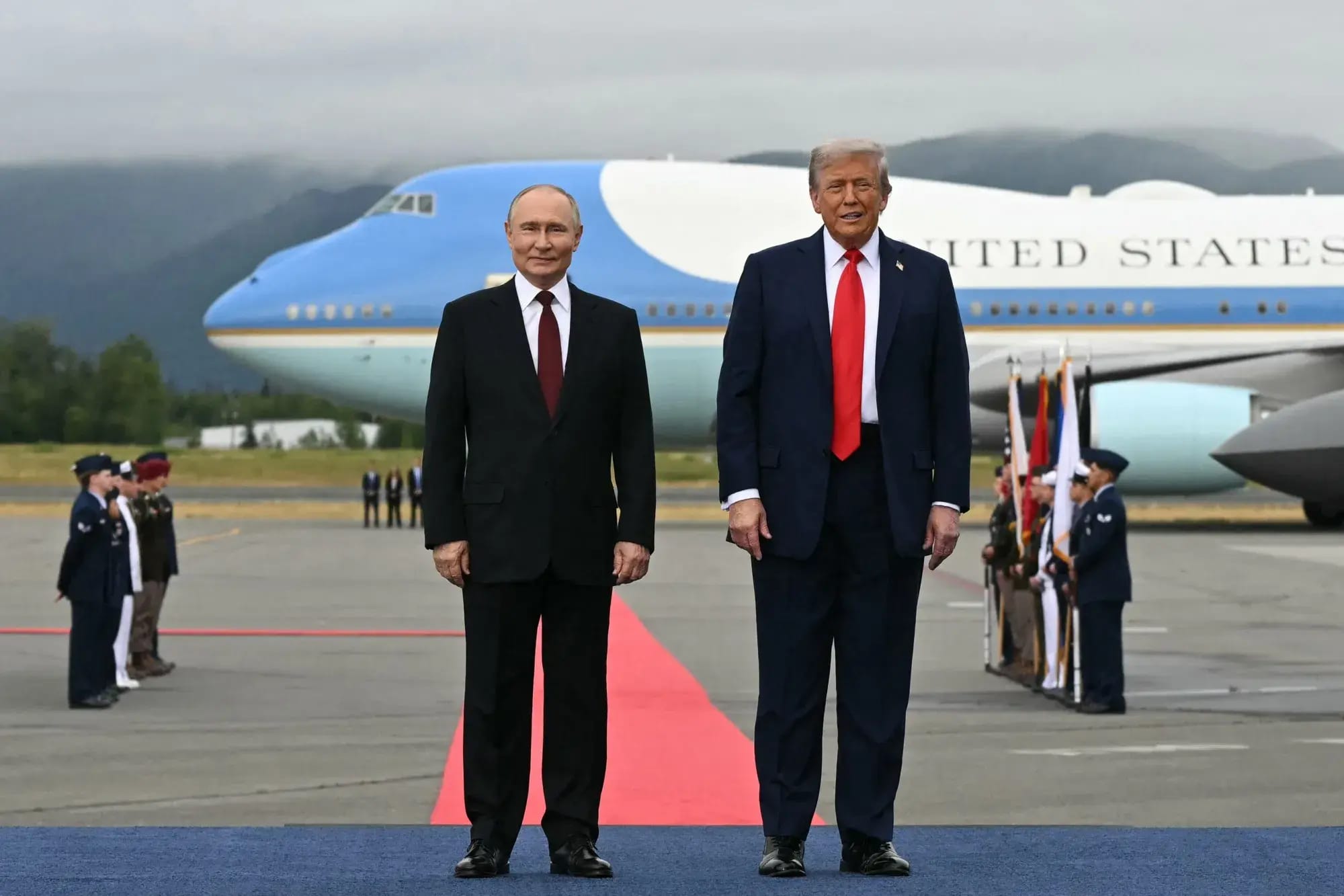 Лавров снова заговорил об «анкориджских договоренностях», хотя Трамп и Путин признали, что их никогда не было