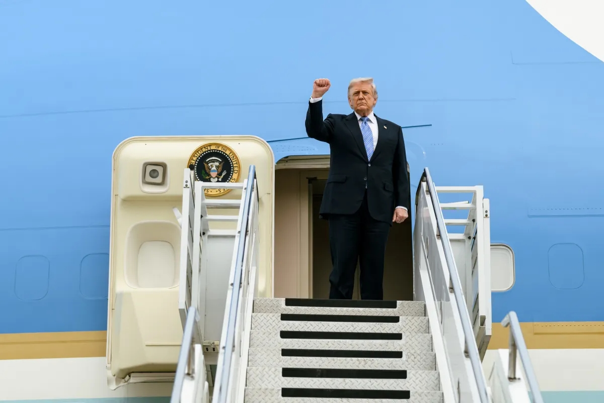Трамп покинул Пекин даже без пресс-конференции