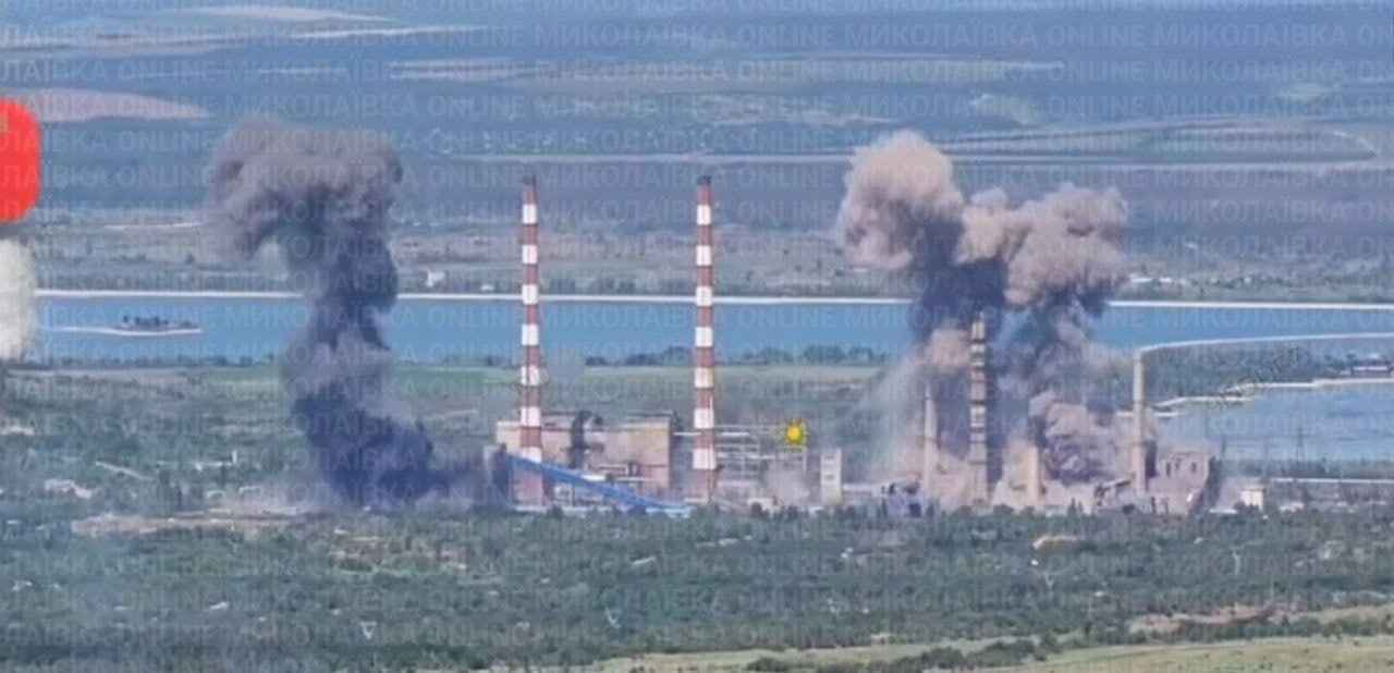 Авиаудары ФАБ с УМПК по Славянской ТЭС к востоку от Славянска в Донецкой области