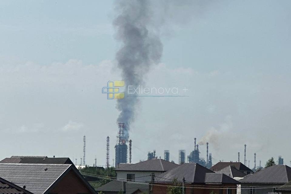 Фото: пожар на НПЗ в Тюмени, 25 июля 2026 / Exilenova+